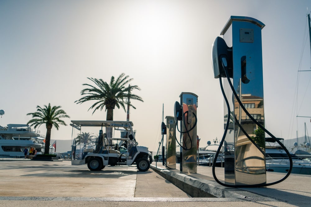 electric charging station Dubai