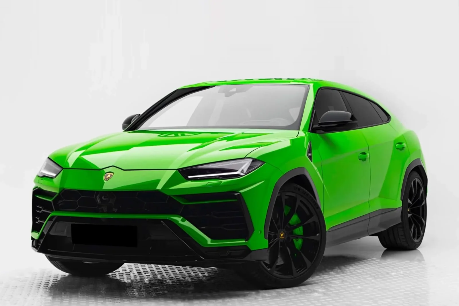 Аренда Lamborghini Urus  Зеленый 2021 в Дубае