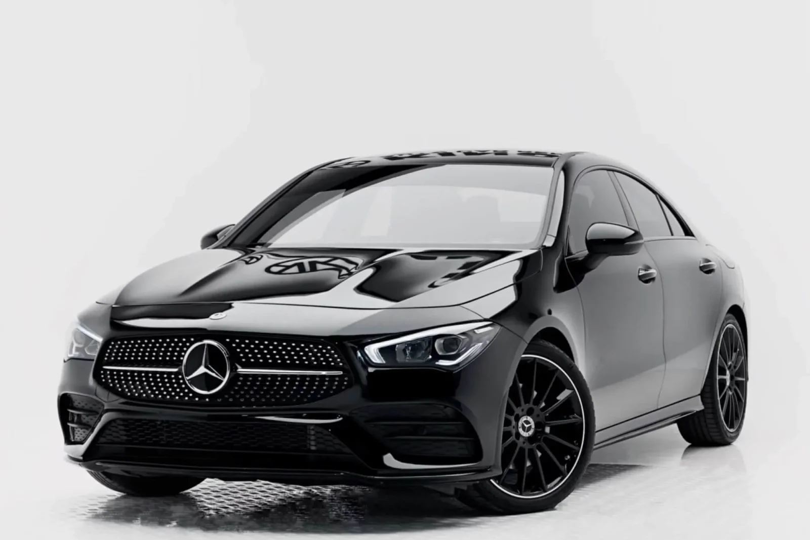 Affitto Mercedes-Benz CLA-Class 250 Nero 2023 in Dubai