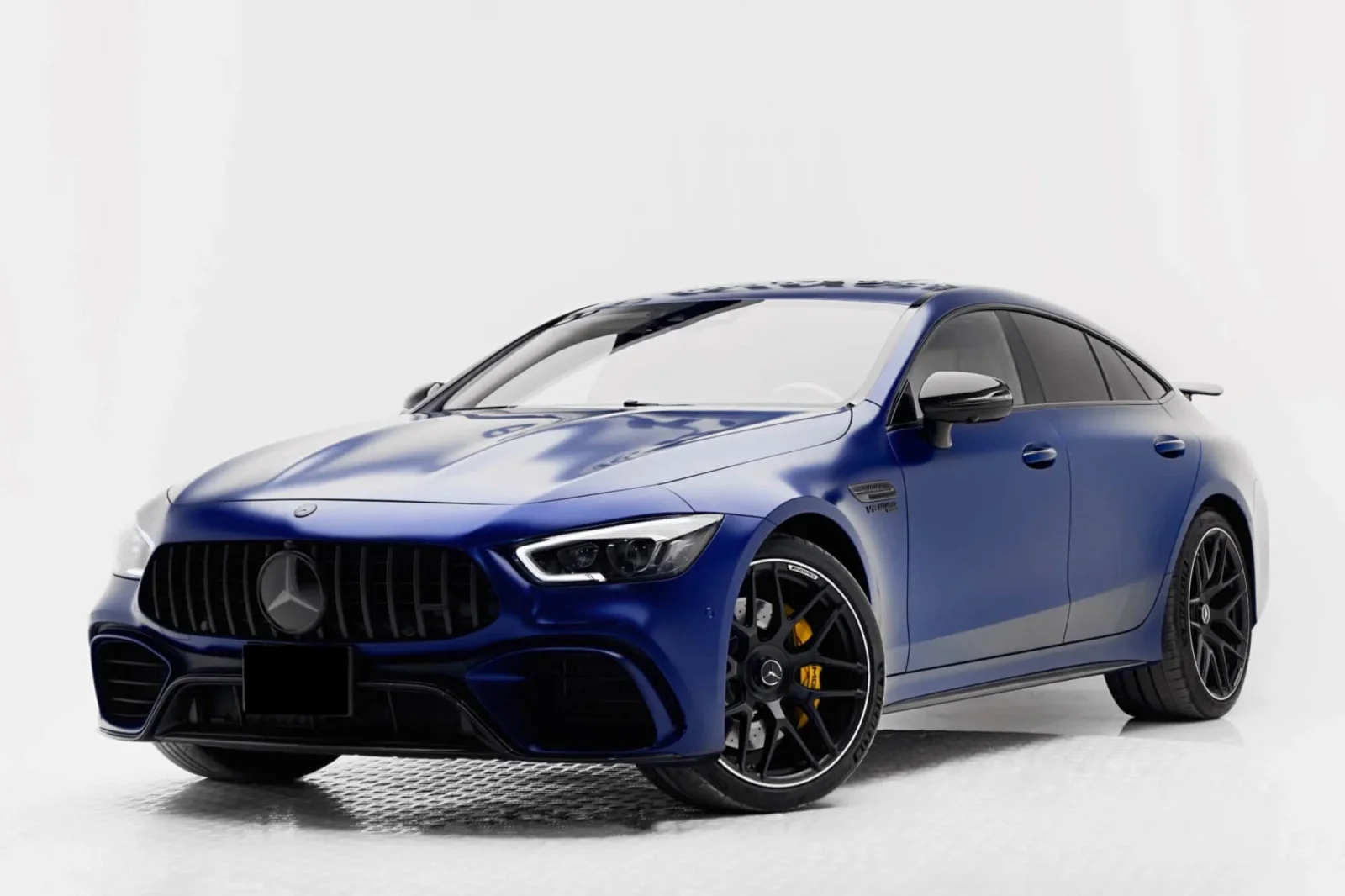 Kiralık Mercedes-Benz GT63S  Mavi 2023 içinde Dubai