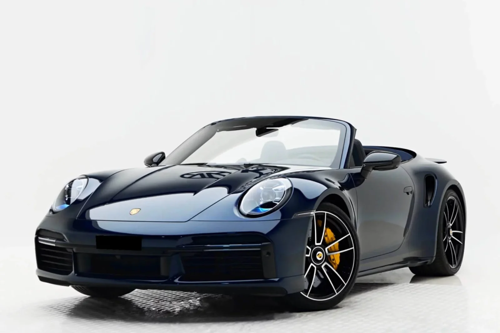 Kiralık Porsche 911 Turbo S Spyder Mavi 2022 içinde Dubai