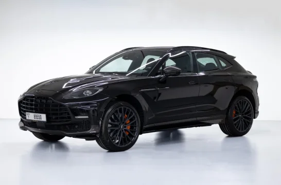 Aston Martin DBX 707 Schwarz 2023