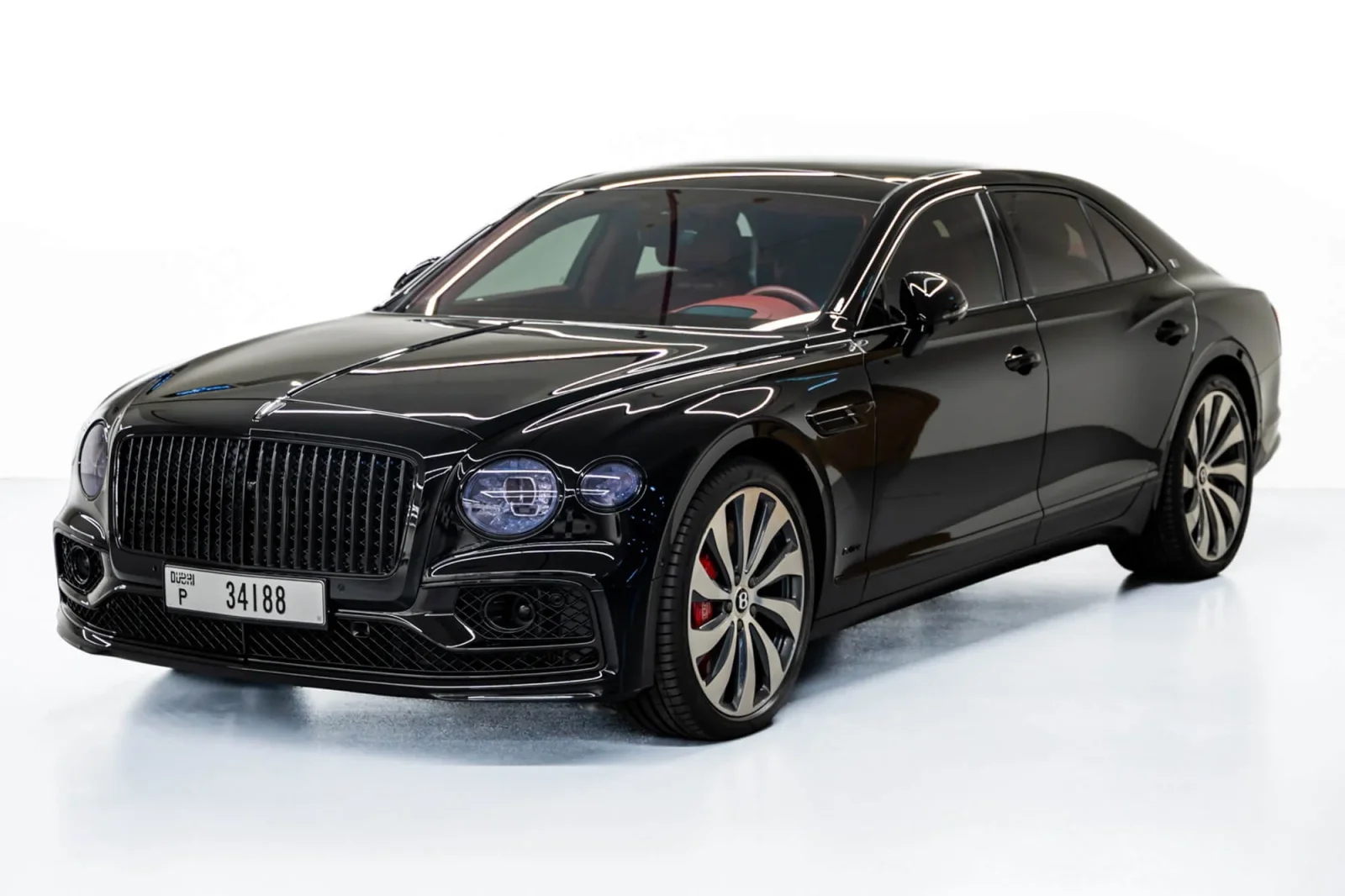 Alquiler Bentley Flying Spur  Negro 2022 en Dubái