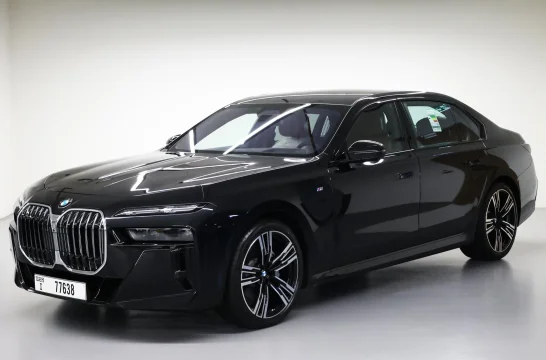 BMW 7-Series 735Li Noir 2023