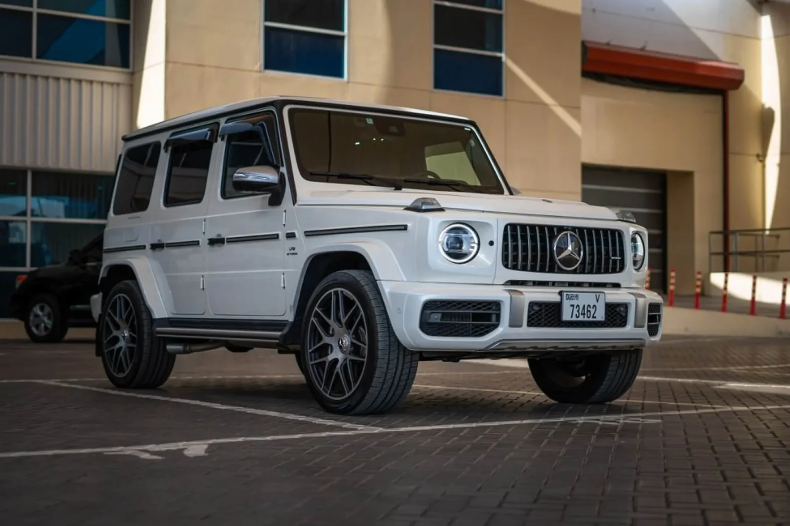 Kiralık Mercedes-Benz G-Class G63 AMG Beyaz 2021 içinde Dubai