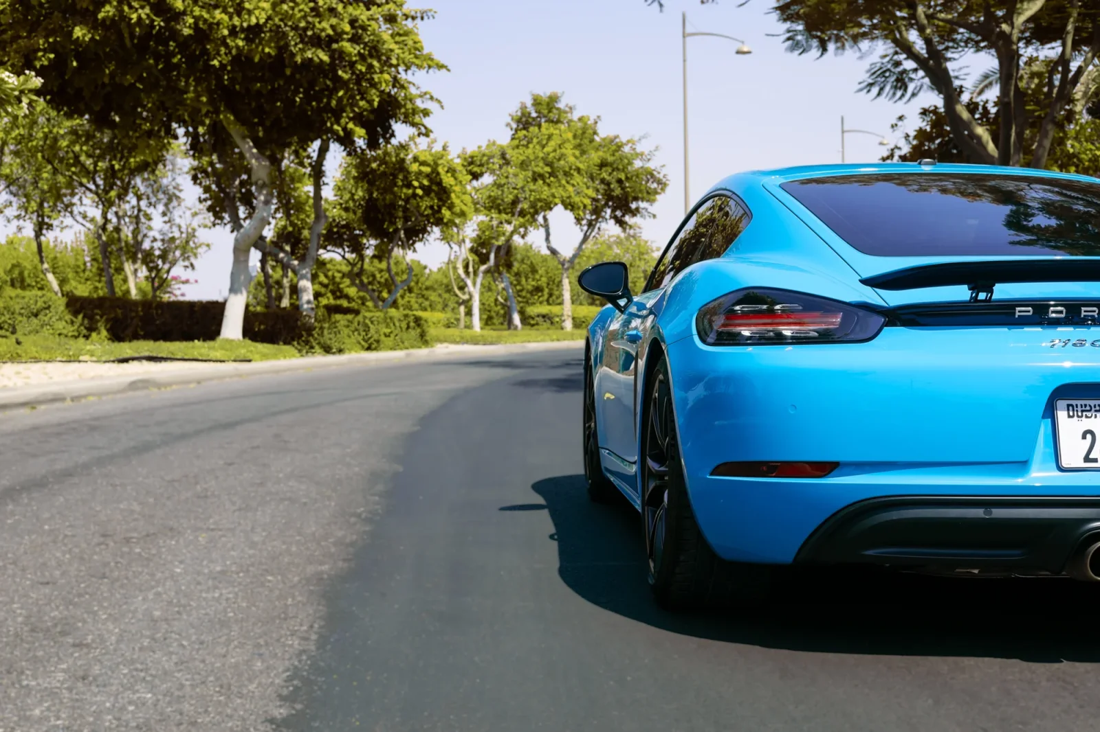 Rent Porsche Cayman S Blue 2022 in Dubai - 7 