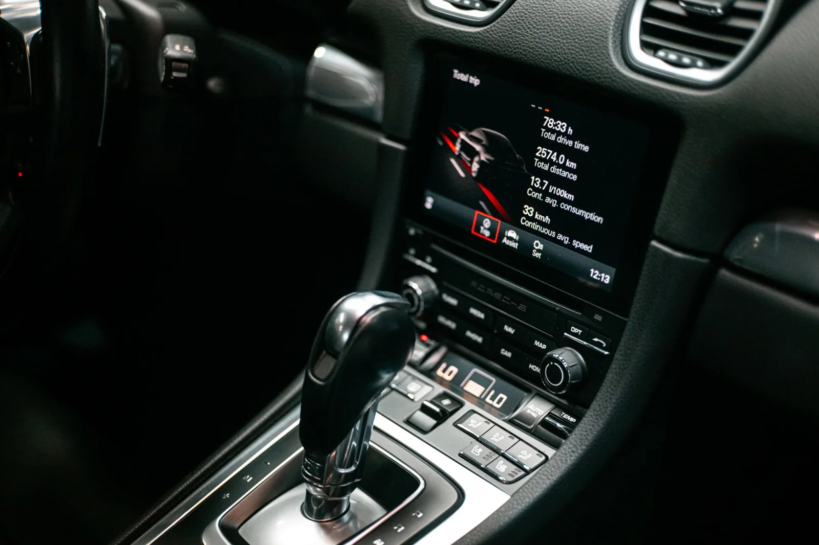 Rent Porsche Cayman S Blue 2022 in Dubai - 4 