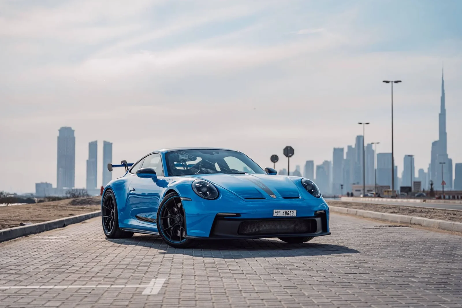 Loyer Porsche 911 gt3 Bleu 2023 en Dubai