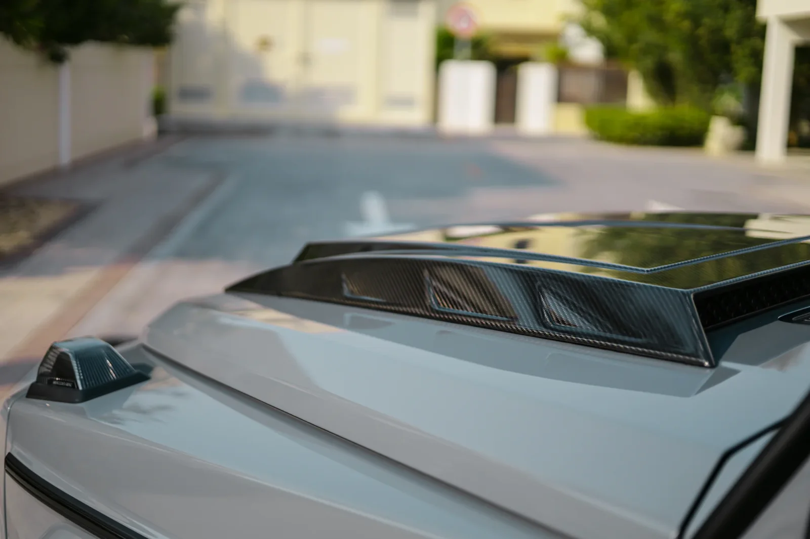 Huren Mercedes-Benz G-Class G800 Brabus Grijs 2023 in Dubai - 13 