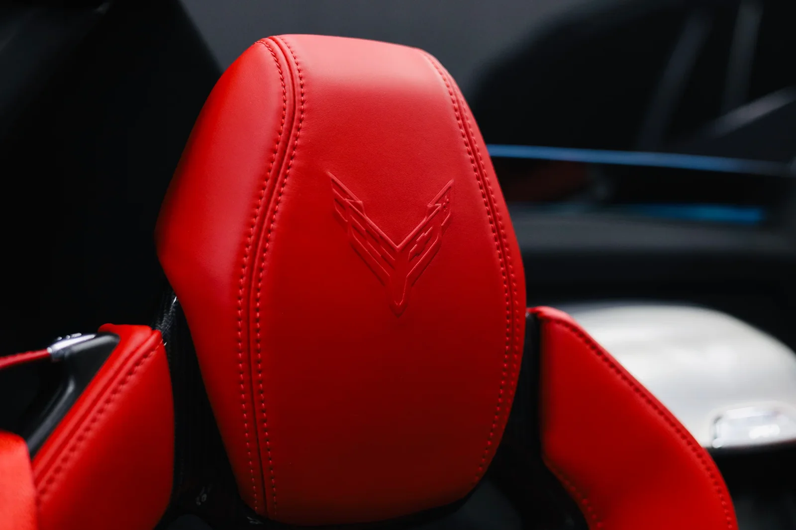 Rent Chevrolet Corvette C8 Blue 2023 in Dubai - 6 