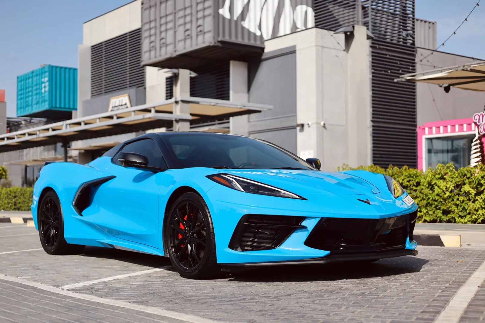 Kiralık Chevrolet Corvette C8 Mavi 2023 içinde Dubai