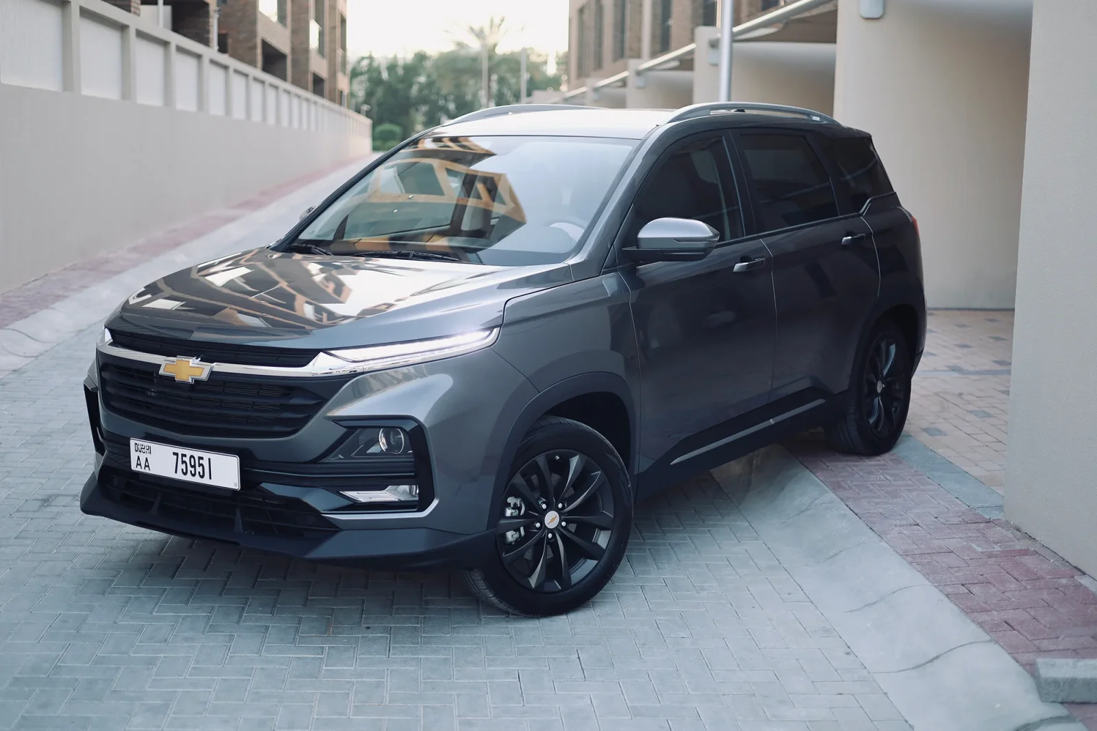 Miete Chevrolet Captiva  Grau 2024 in der Dubai