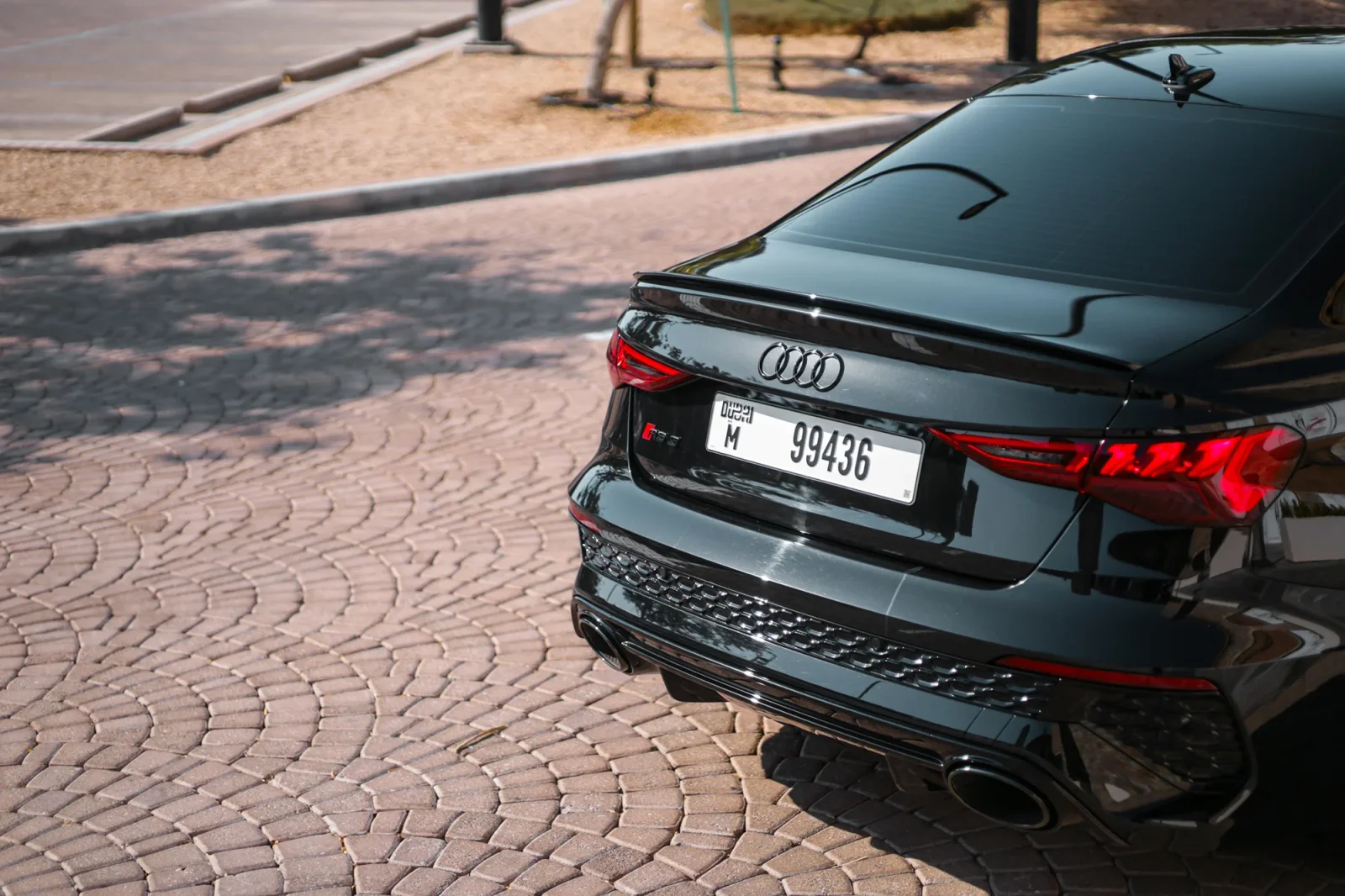 Affitto Audi RS3  Nero 2023 in Dubai - 13 