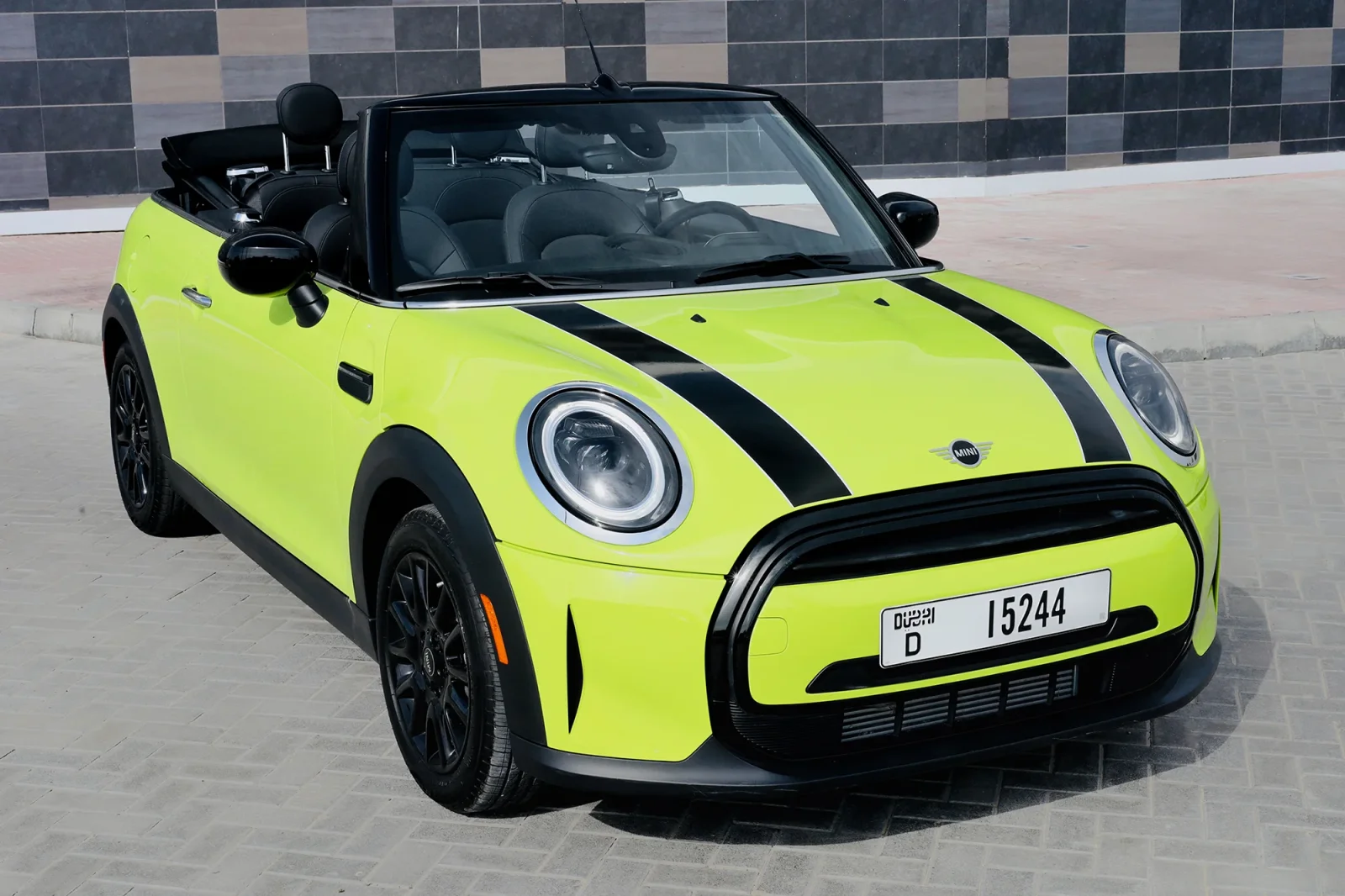Аренда Mini Cooper  Желтый 2023 в Дубае - 2 