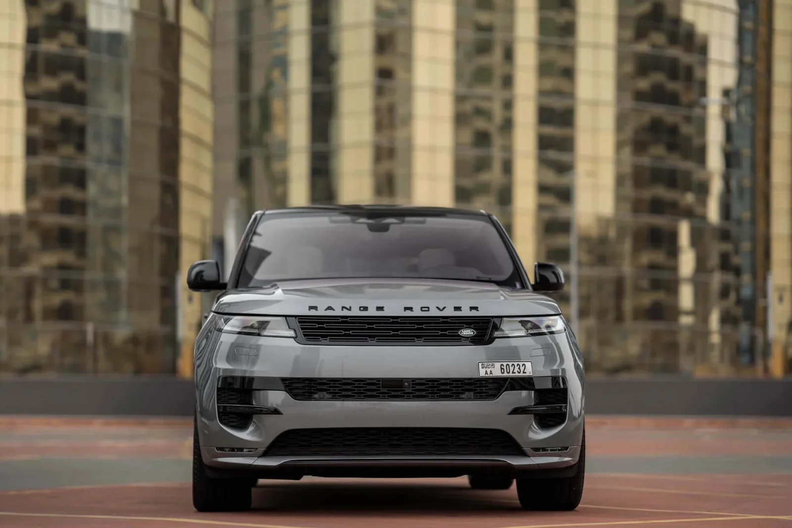 Huren Land Rover Range Rover Sport  Grijs 2023 in Dubai