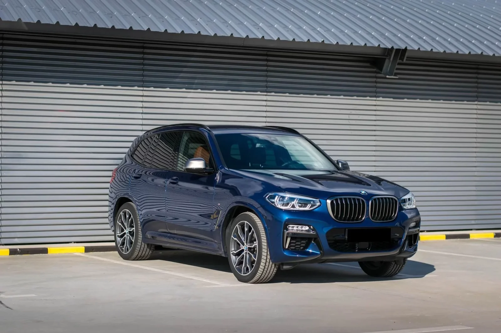 Kiralık BMW X3 M40i Mavi 2021 içinde Dubai