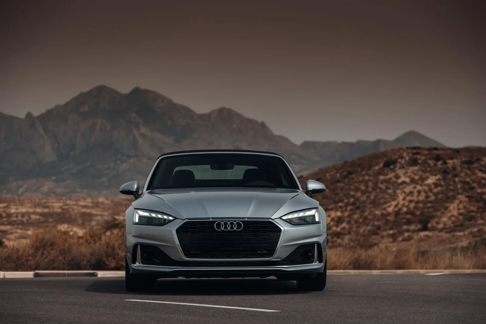 Alquiler Audi A5  Gris 2023 en Dubái