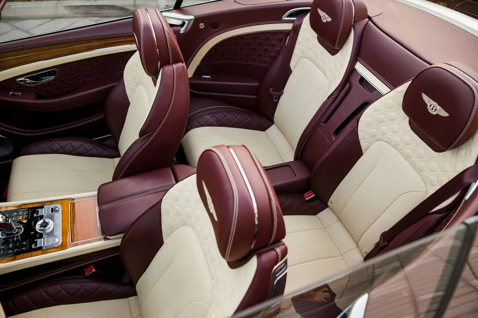 Rent Bentley Continental GTC White 2022 in Dubai