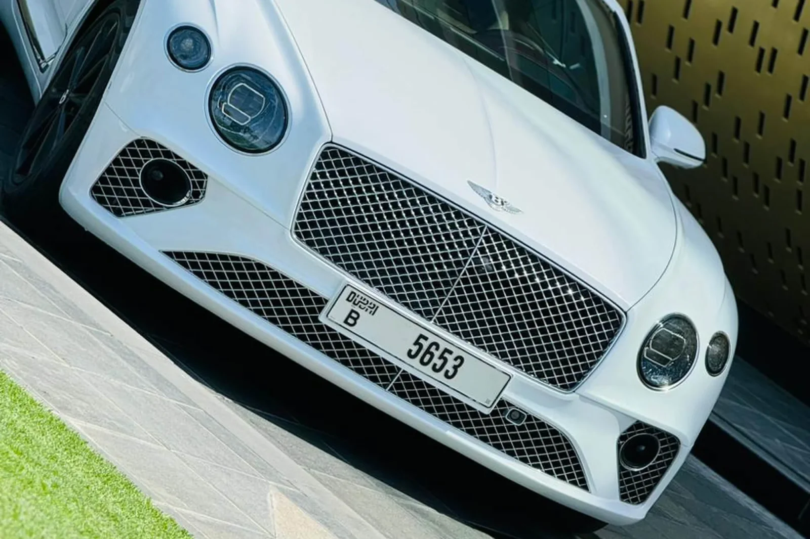 Rent Bentley Continental GTC White 2022 in Dubai