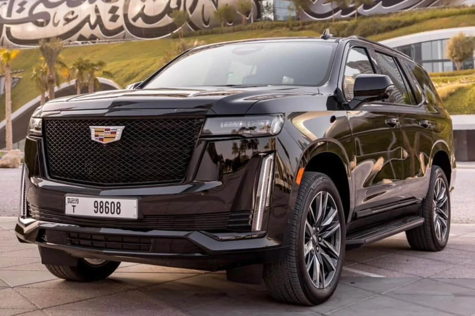 Kiralık Cadillac Escalade  Siyah 2024 içinde Dubai