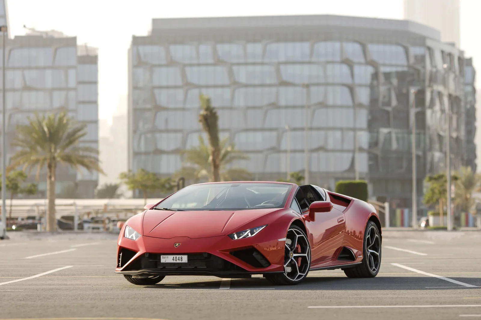 Miete Lamborghini Huracan  Rot 2022 in der Dubai