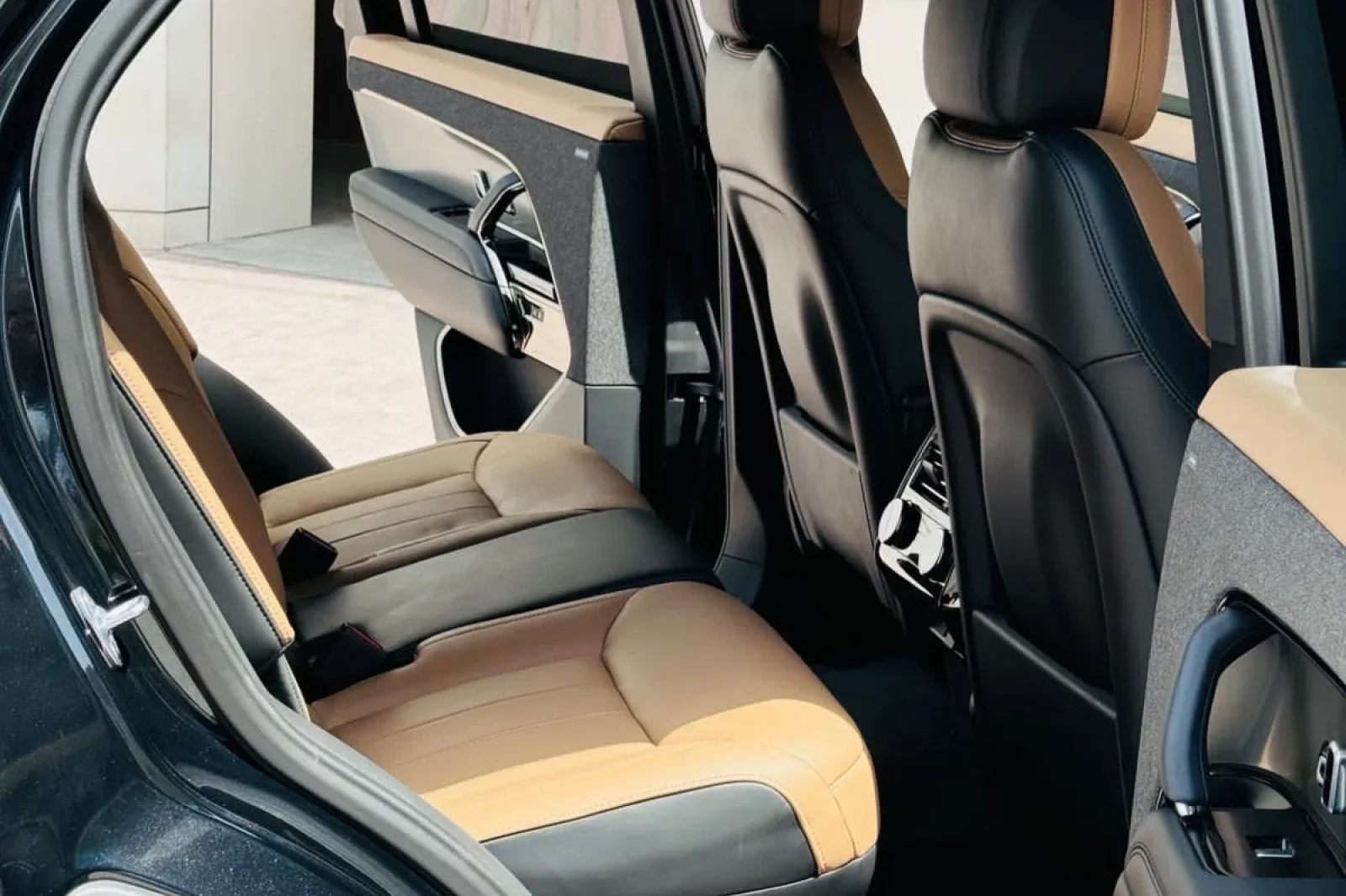 Аренда Land Rover Range Rover Sport  Черный 2024 в Дубае