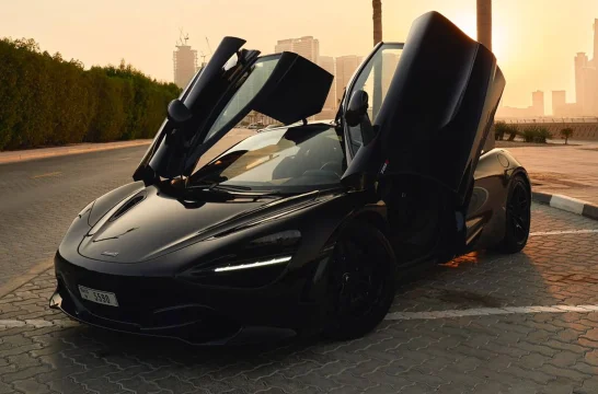 McLaren 720S Siyah 2021