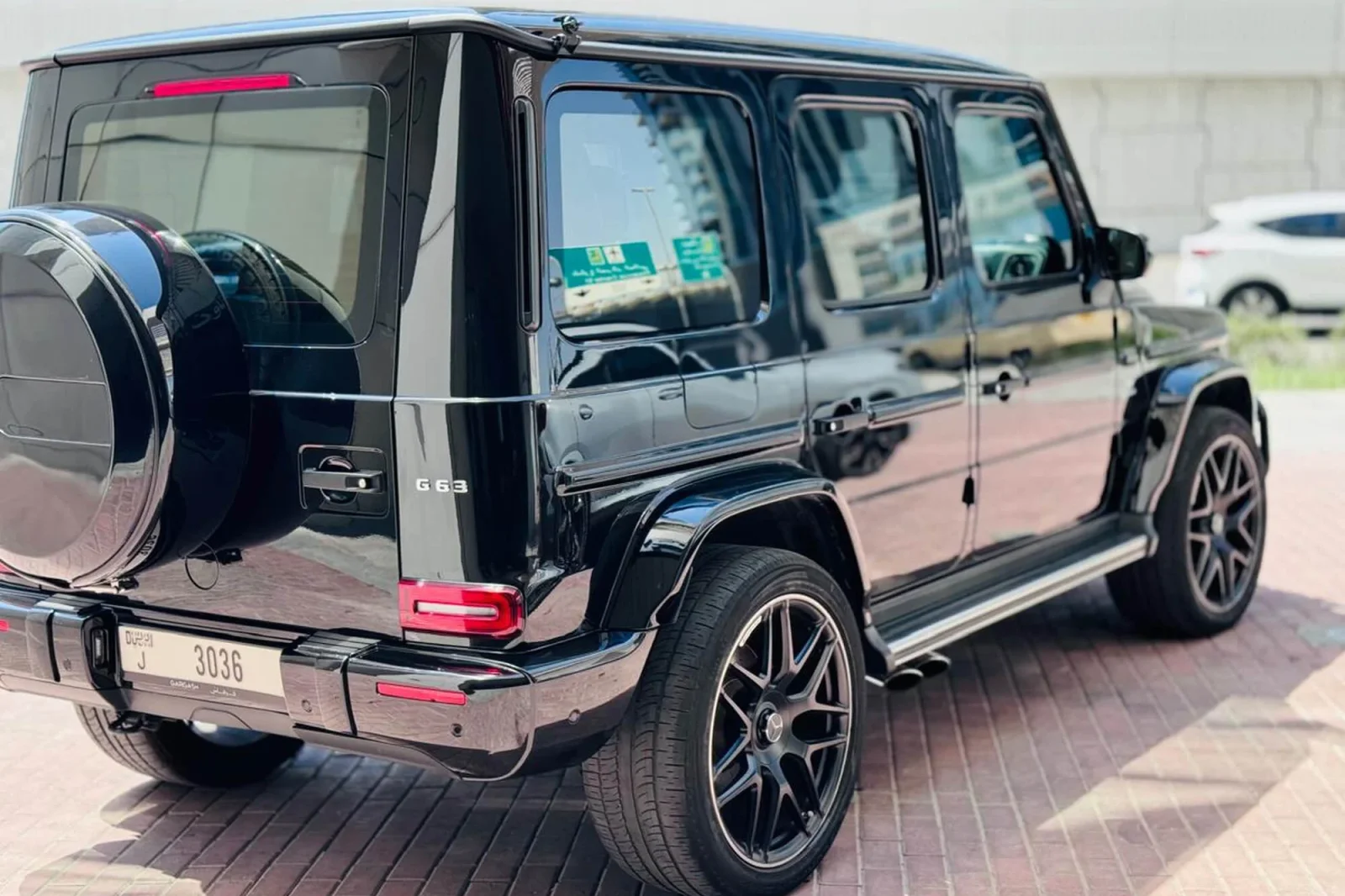 Alquiler Mercedes-Benz G-Class G63 AMG Negro 2022 en Dubái
