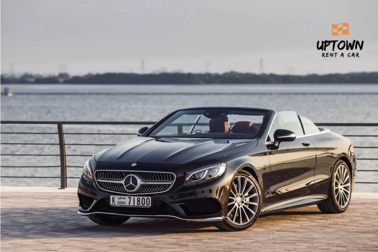 Loyer Mercedes-Benz S-Class  Noir 2017 en Dubai