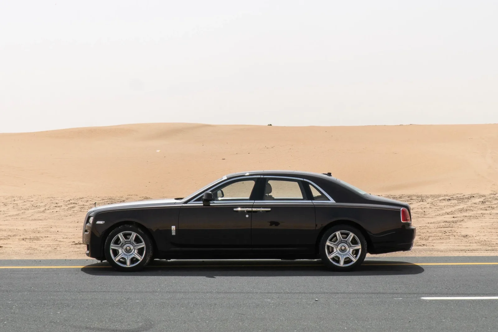 Miete Rolls-Royce Ghost  Schwarz 2017 in der Dubai