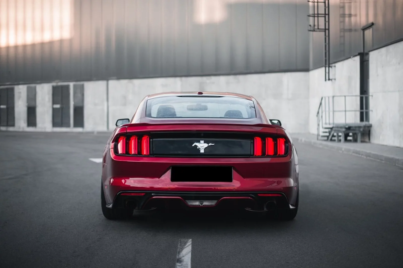 Kiralık Ford Mustang  Kırmızı 2020 içinde Dubai - 6 