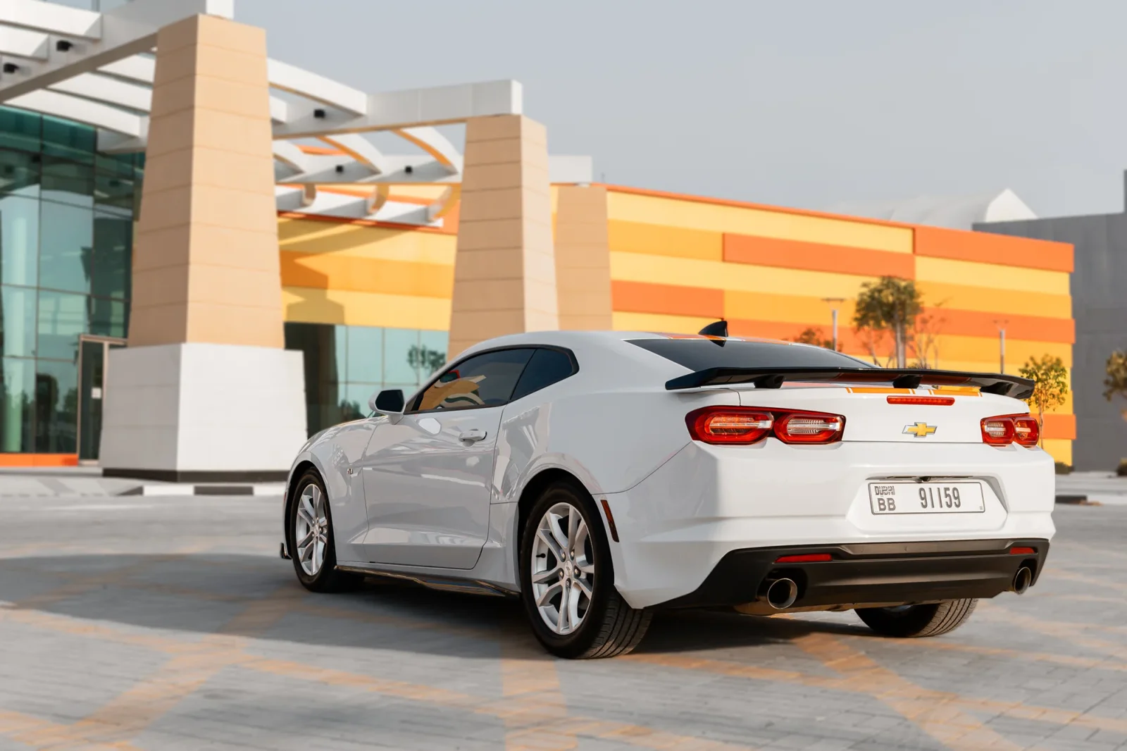 Huren Chevrolet Camaro  Wit 2022 in Dubai