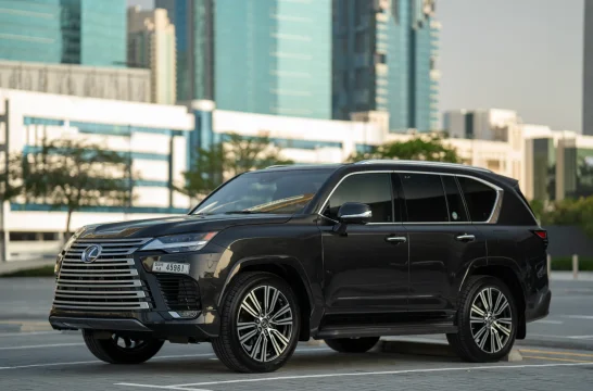 Lexus LX600 Schwarz 2023