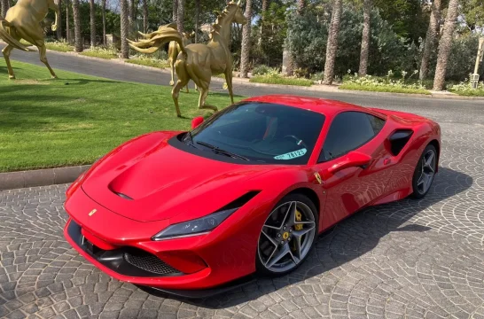 Ferrari F8 Spider Rot 2023