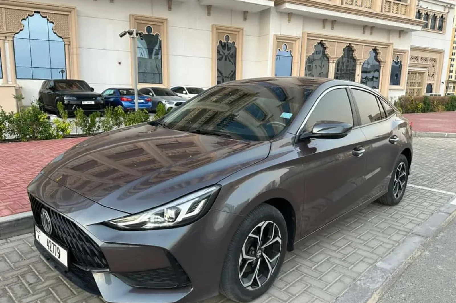 Affitto MG gt  Grigio 2022 in Dubai