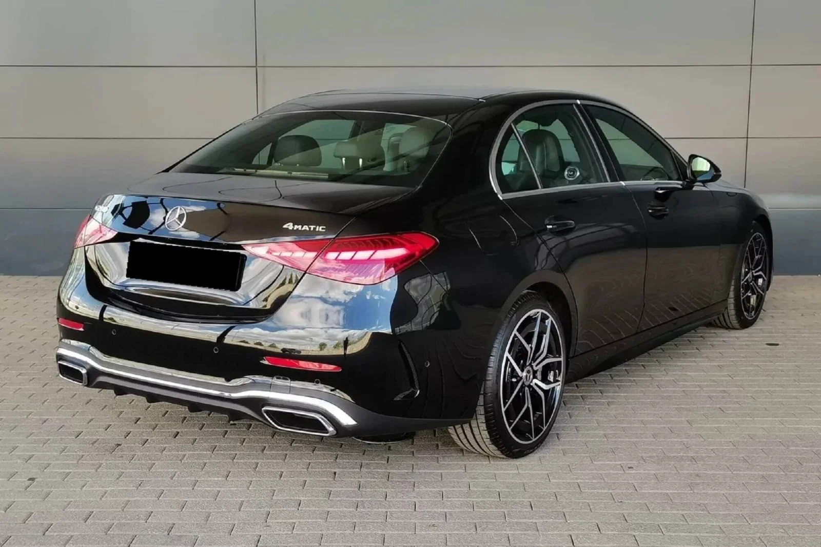 Huren Mercedes-Benz C-Class  Zwart 2021 in Dubai - 4 