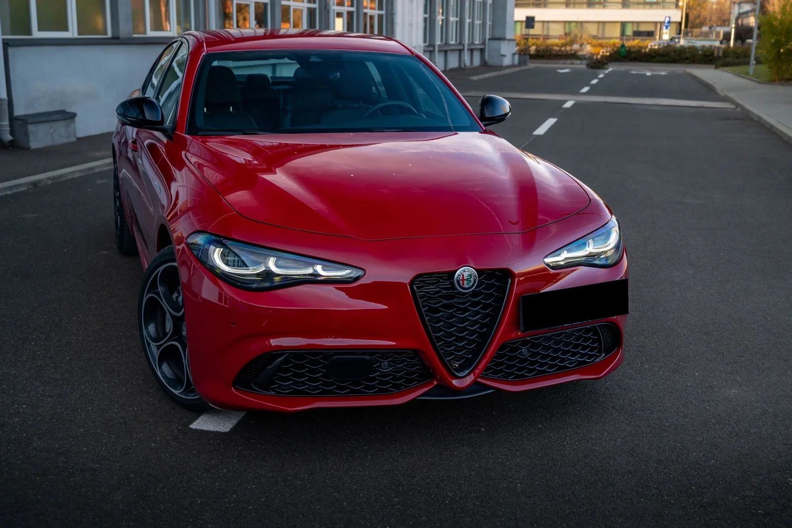 Аренда Alfa Romeo Giulia Facelift Красный 2024 в Дубае