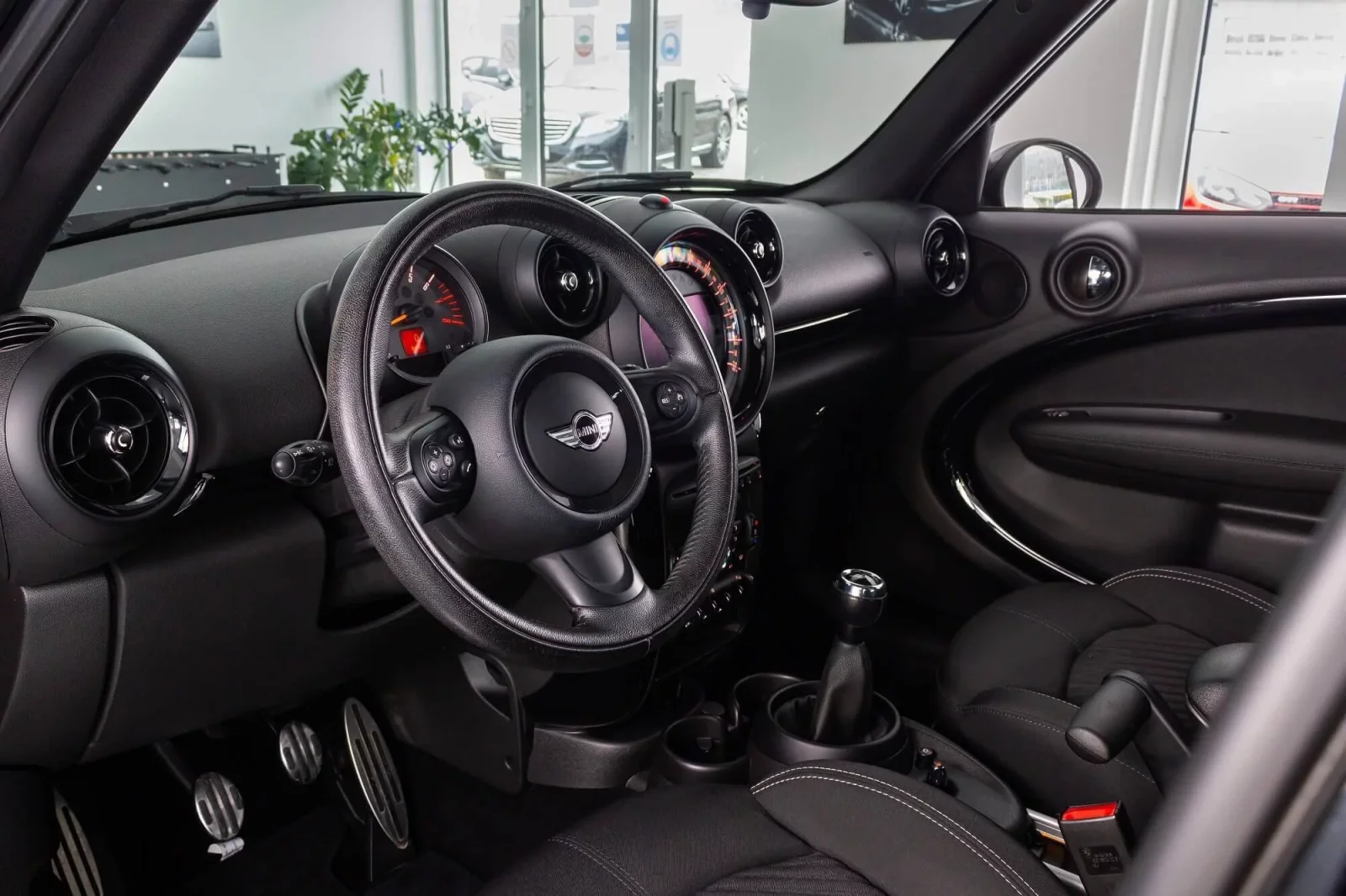 Affitto Mini Cooper S Blu 2021 in Dubai - 6 