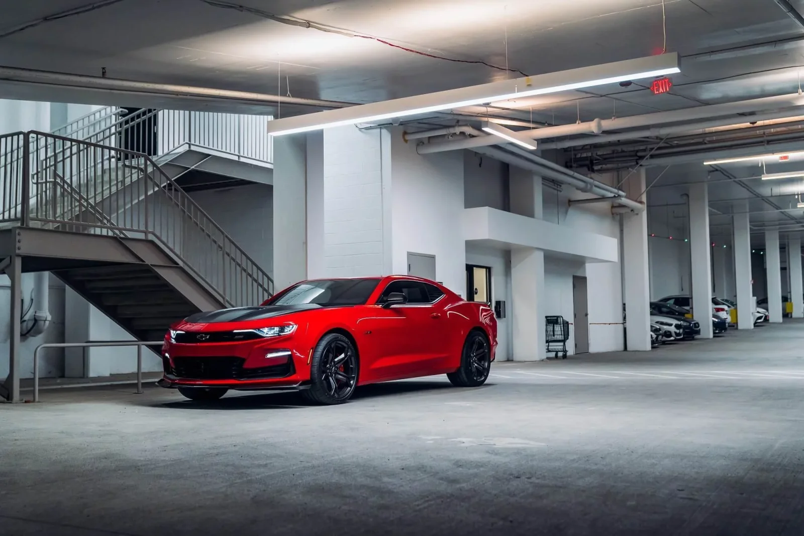 Miete Chevrolet Camaro SS Rot 2021 in der Dubai