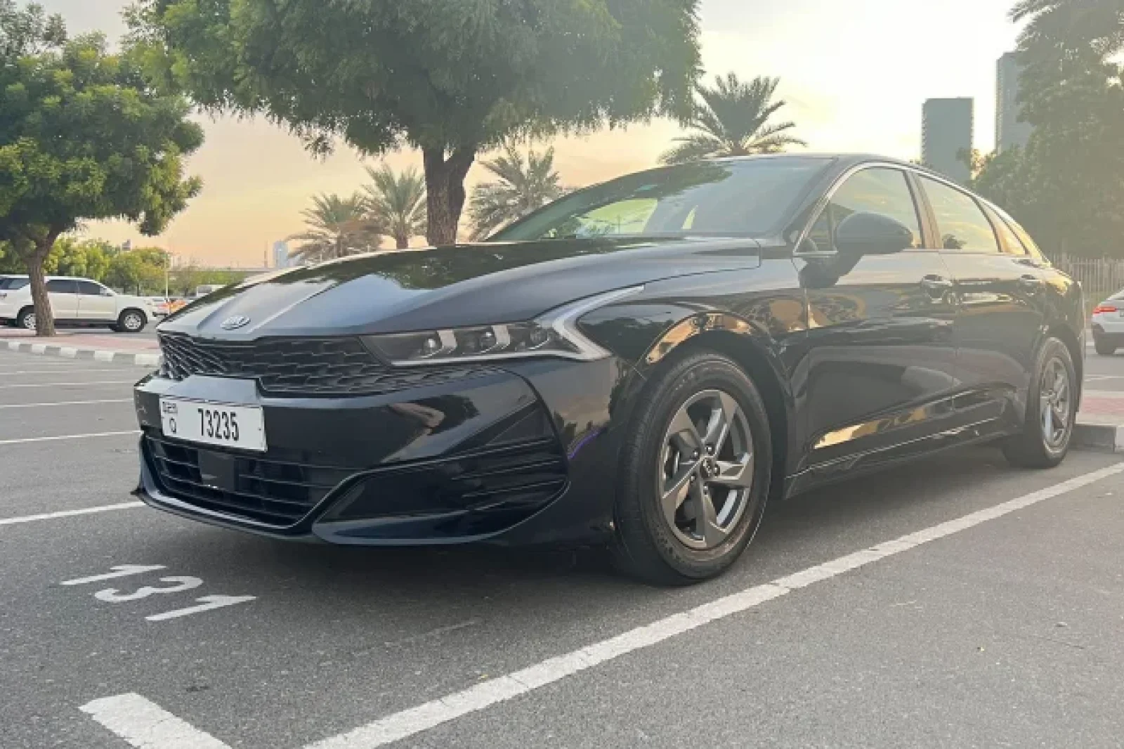 Affitto Kia K5  Nero 2021 in Dubai