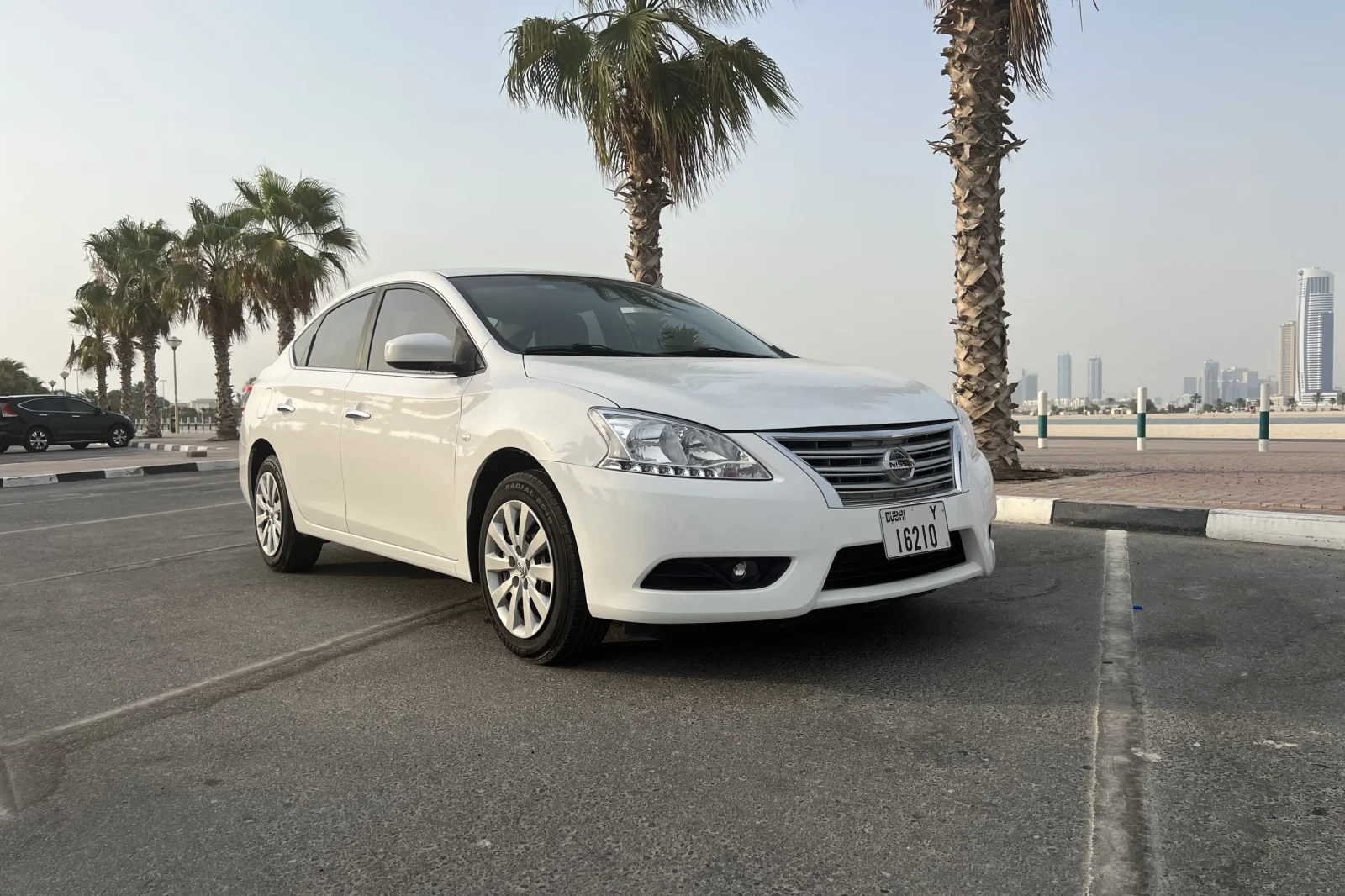 Affitto Nissan Sentra  Bianco 2020 in Dubai