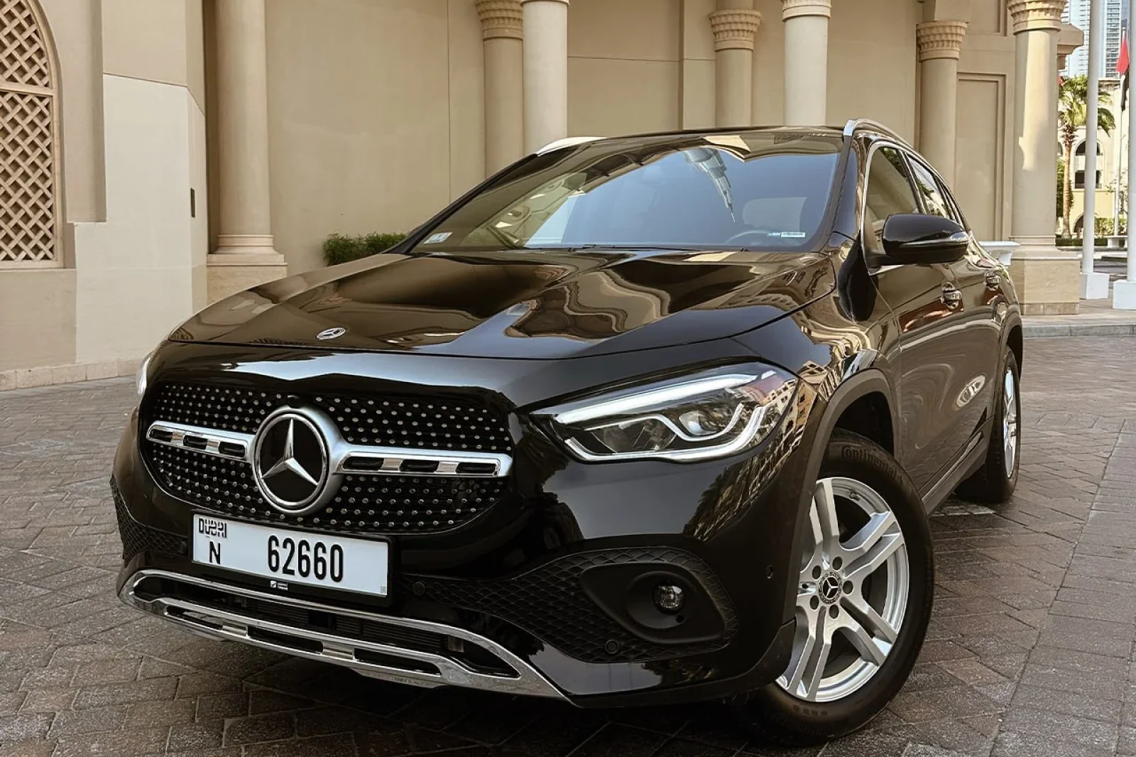 Miete Mercedes-Benz GLA-Class  Schwarz 2022 in der Dubai