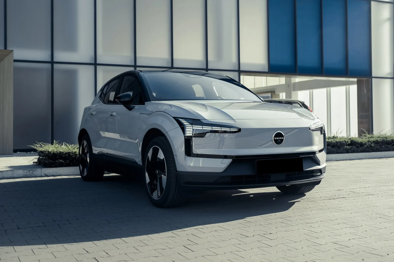 Rent Volvo ex30  Silver 2024 in Dubai - 3 