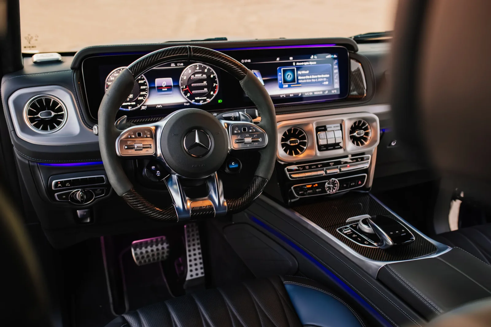 Affitto Mercedes-Benz G-Class 63 Blu 2023 in Dubai - 4 