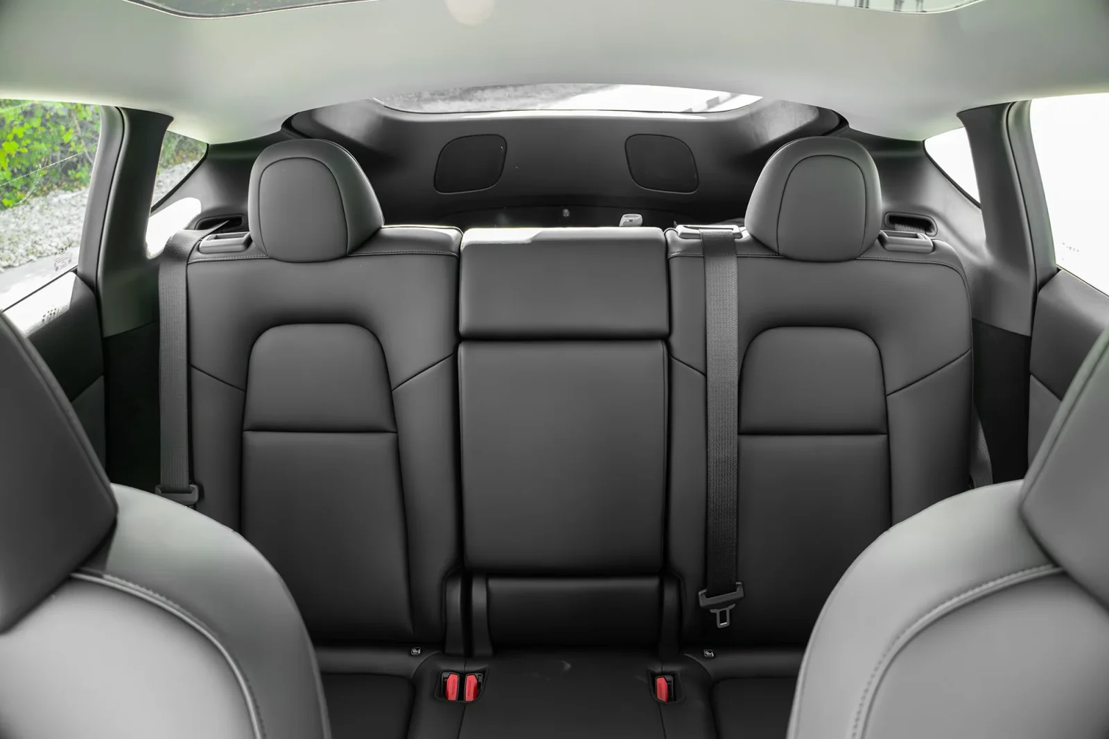 Аренда Tesla Model Y  Белый 2024 в Дубае - 6 