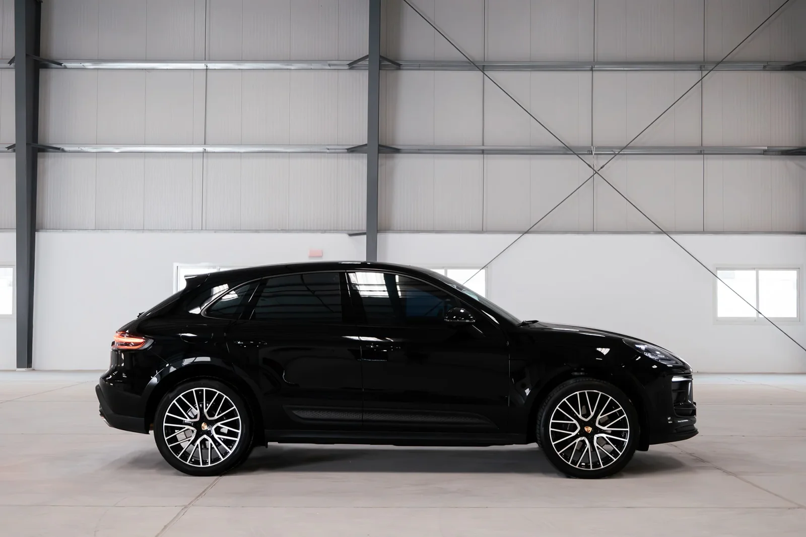Rent Porsche Macan  Black 2024 in Dubai - 11 