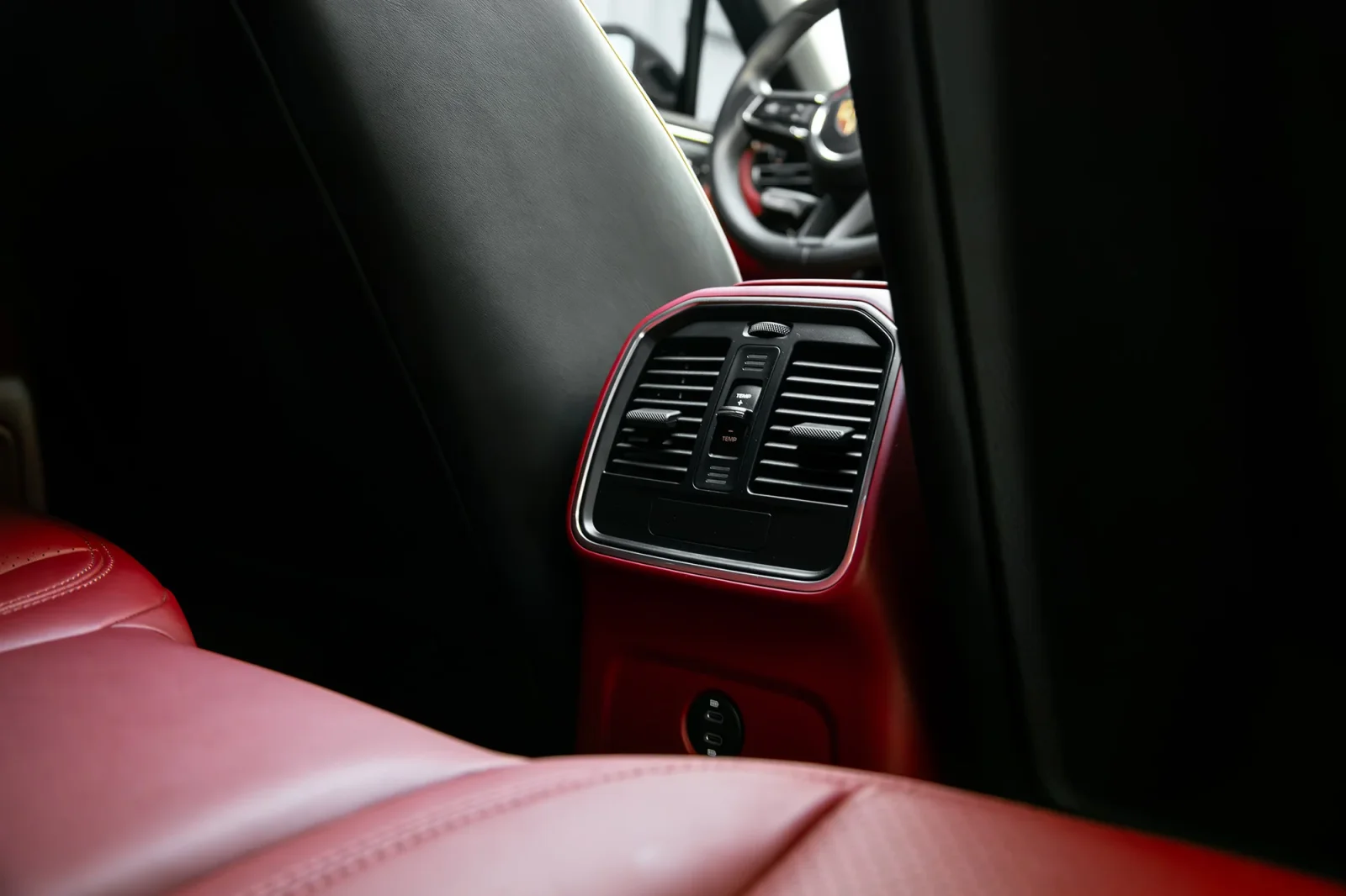 Rent Porsche Macan  Black 2024 in Dubai - 8 