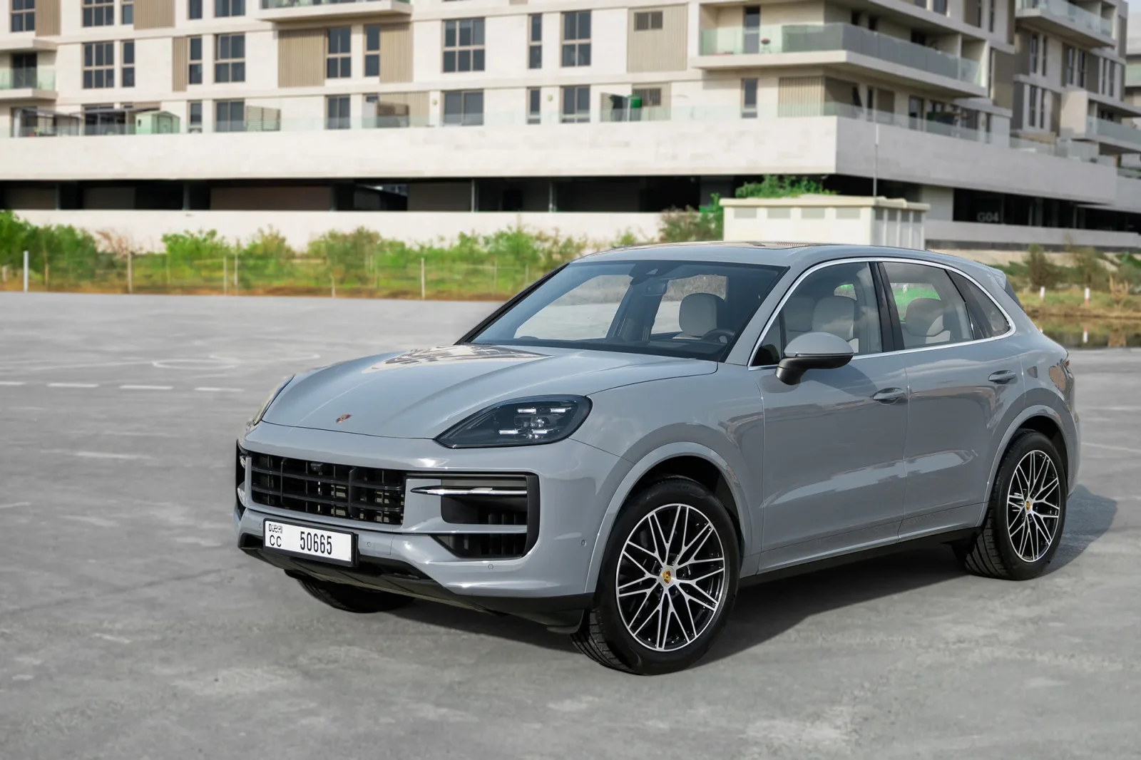 Аренда Porsche Cayenne  Серый 2024 в Дубае - 7 