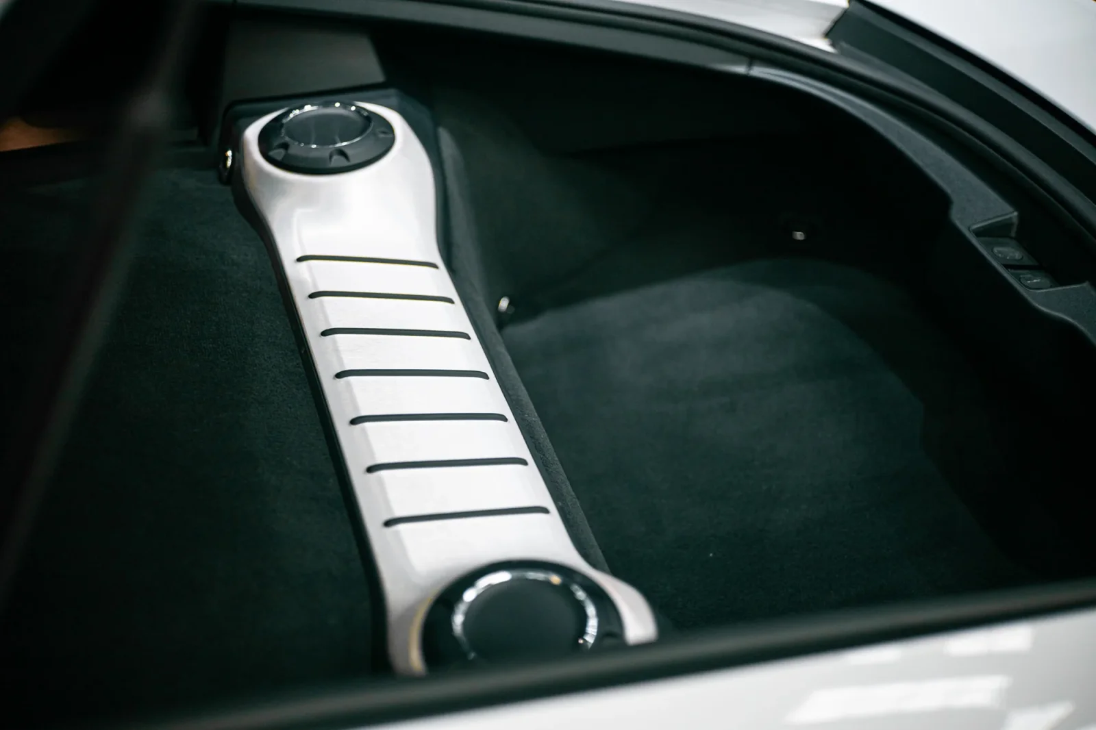 Huren Porsche Cayman S Wit 2022 in Dubai - 8 