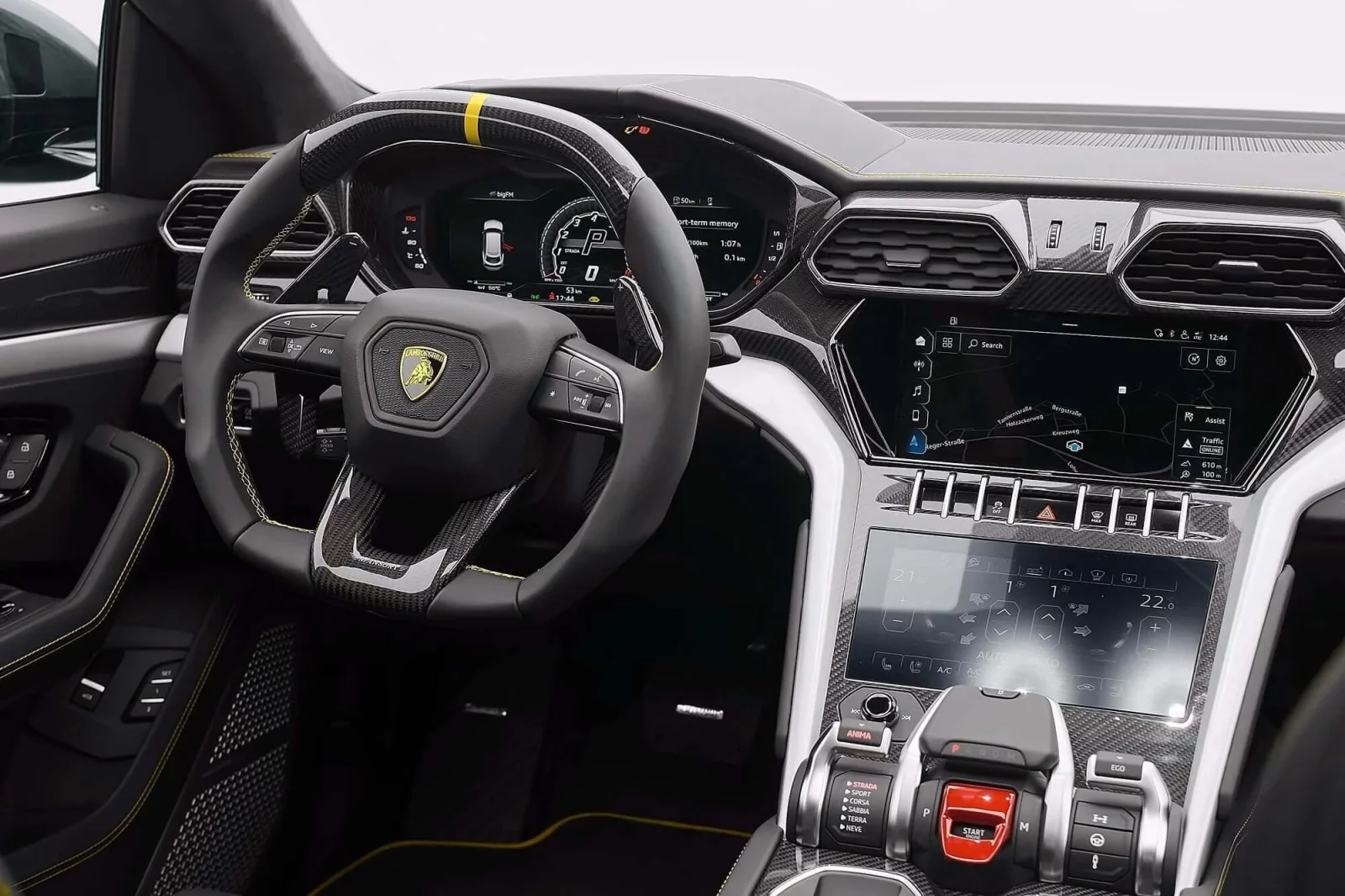 Alquiler Lamborghini Urus  Gris 2022 en Dubái - 7 